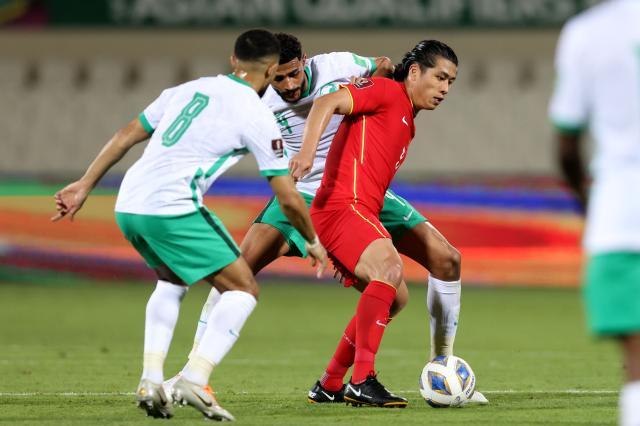 国足平沙特保住亚洲第九位置 末轮输阿曼则下降